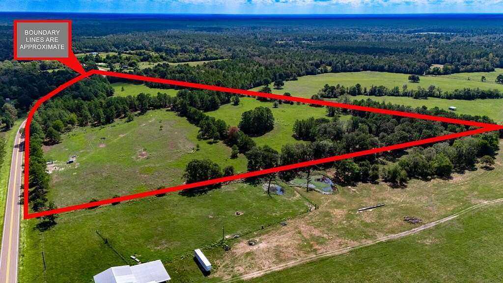 35 Acres of Recreational & Residential Land for Sale in Apple Springs, Texas