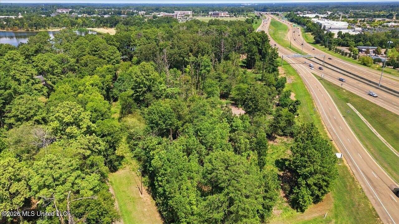2 Acres of Commercial Land for Sale in Madison, Mississippi