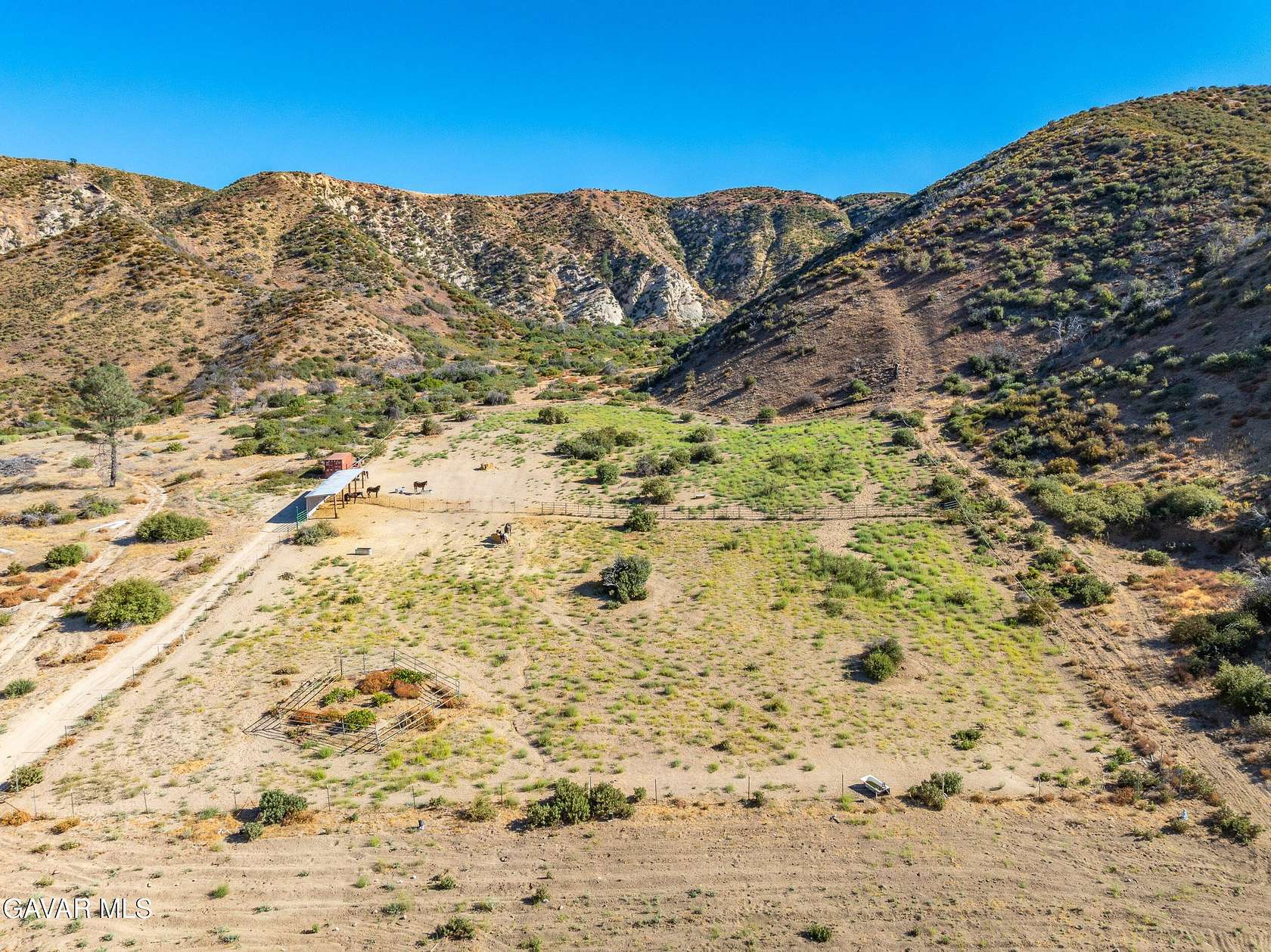 25.2 Acres of Agricultural & Residential Land for Sale in Lake Hughes, California