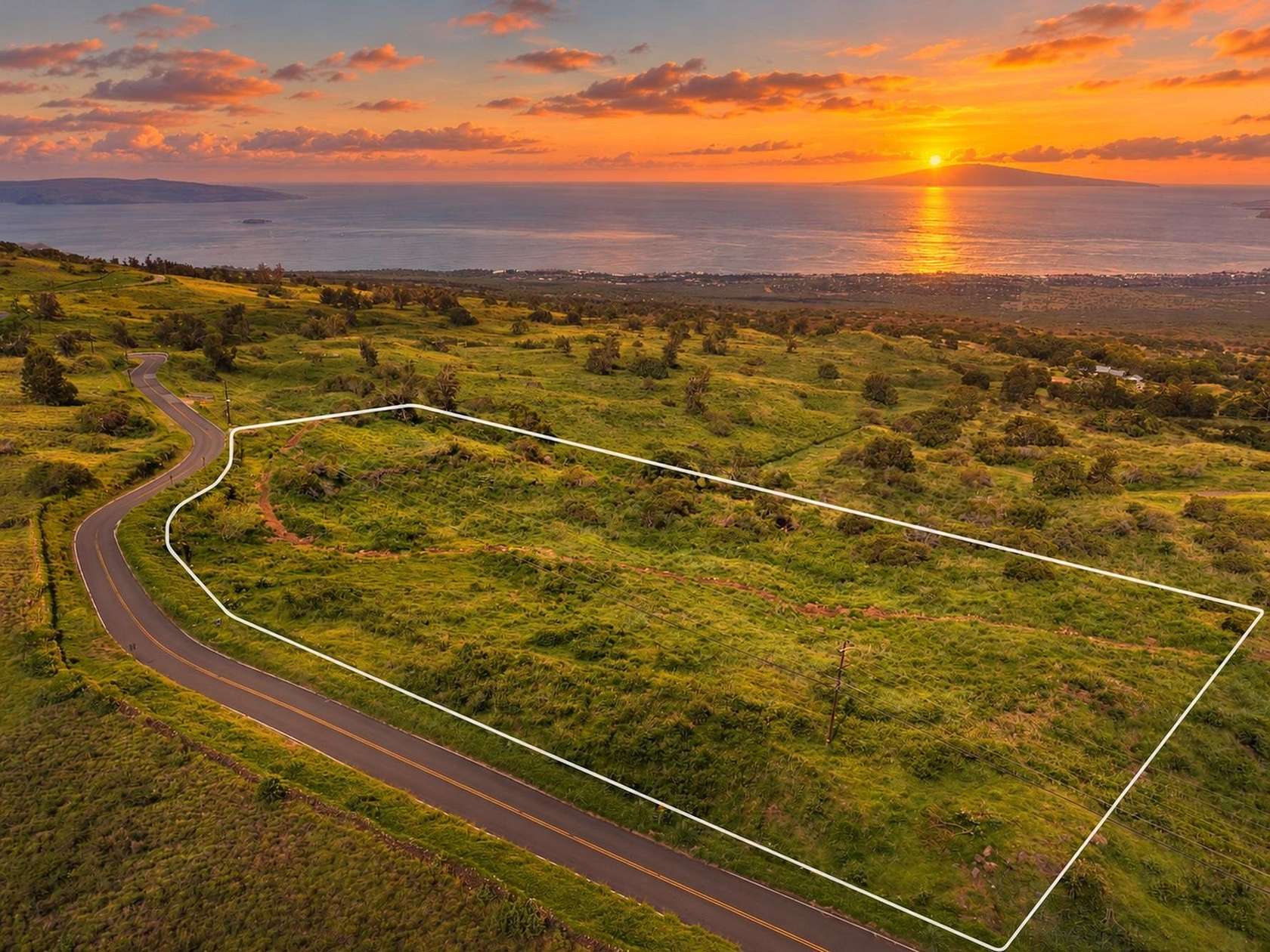 3.87 Acres of Land for Sale in Kula, Hawaii