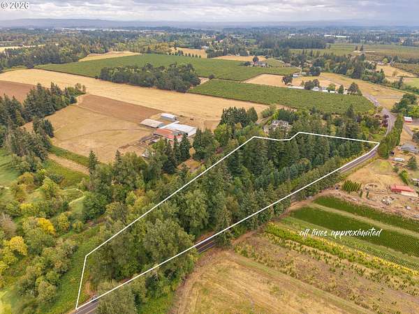 5 Acres of Land for Sale in Aurora, Oregon