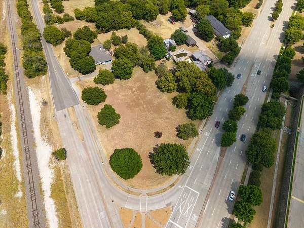 1.28 Acres of Residential Land for Sale in Cedar Hill, Texas