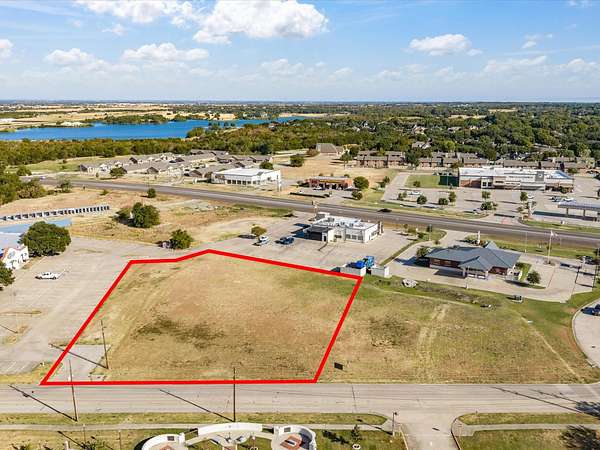 1.4 Acres of Commercial Land for Sale in Ennis, Texas