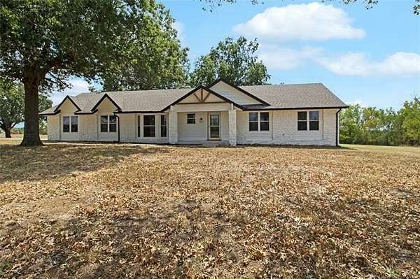 2.47 Acres of Land with Home for Sale in Claremore, Oklahoma