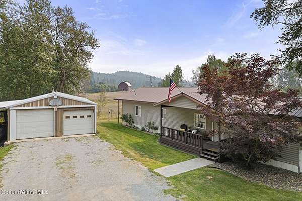 5.1 Acres of Land with Home for Sale in Priest River, Idaho