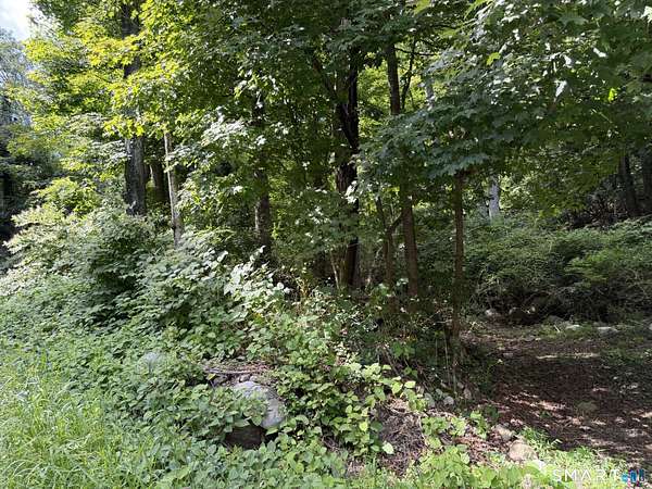 2.12 Acres of Residential Land for Sale in Stamford, Connecticut