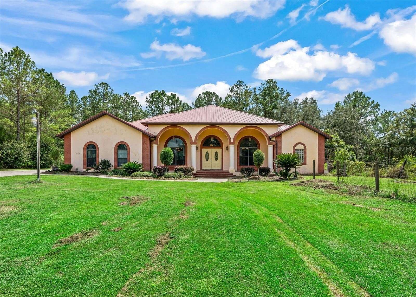 10 Acres of Land with Home for Sale in Ocala, Florida