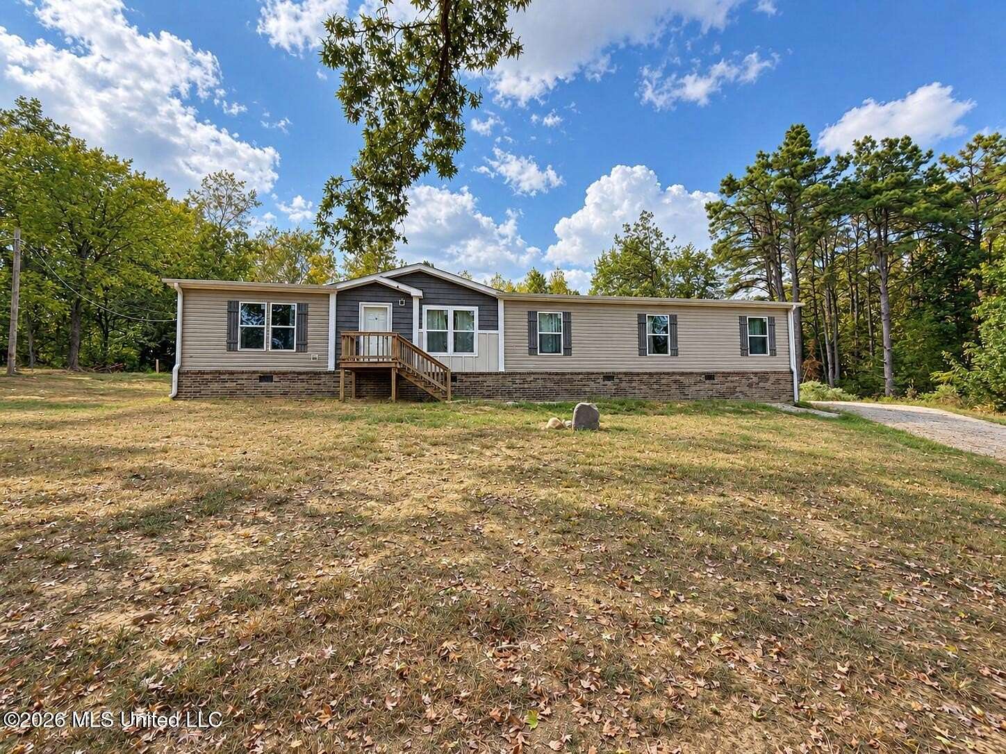 4.2 Acres of Land with Home for Sale in Senatobia, Mississippi