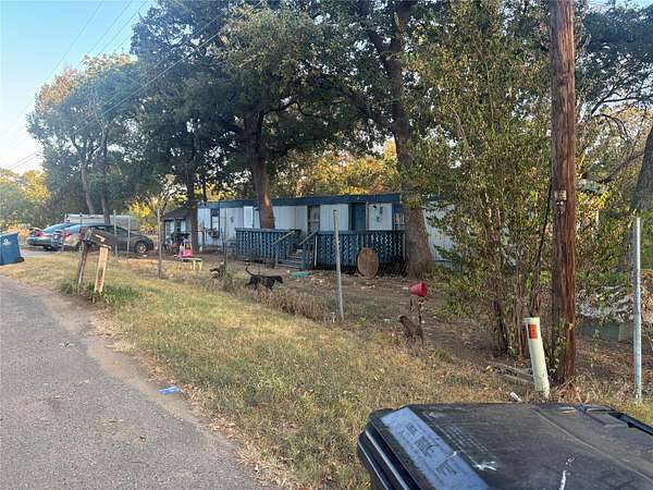 1.6 Acres of Land with Home for Sale in Denison, Texas