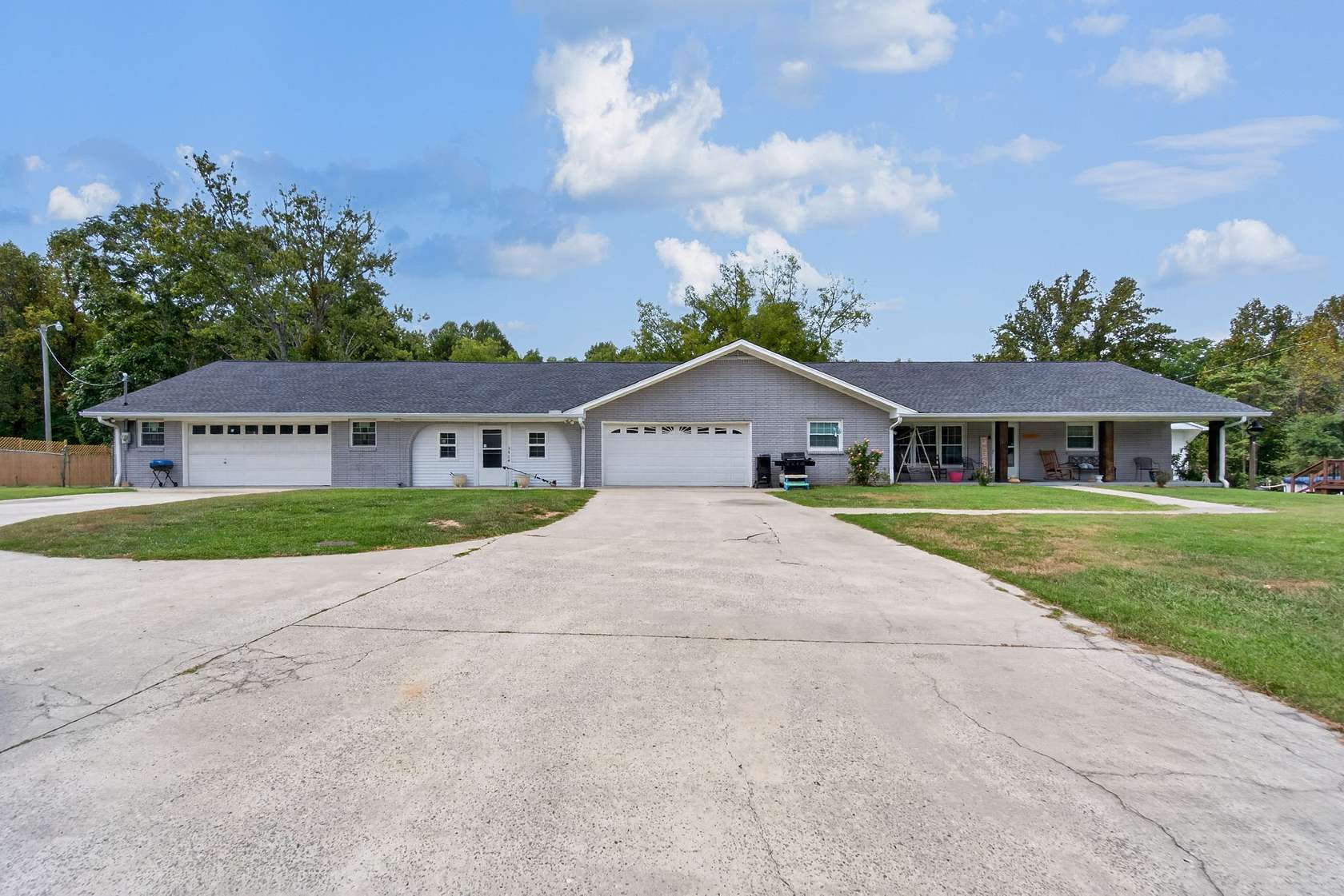 1.5 Acres of Land with Home for Sale in Gainesboro, Tennessee