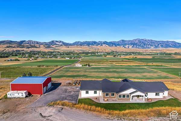 3.4 Acres of Land with Home for Sale in Paradise, Utah