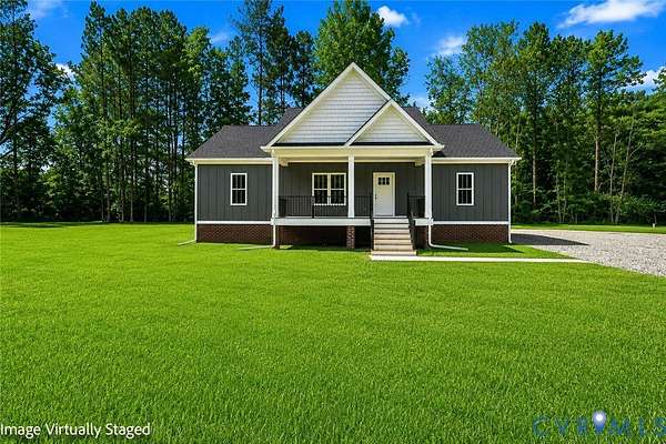 1.63 Acres of Land with Home for Sale in Cumberland, Virginia