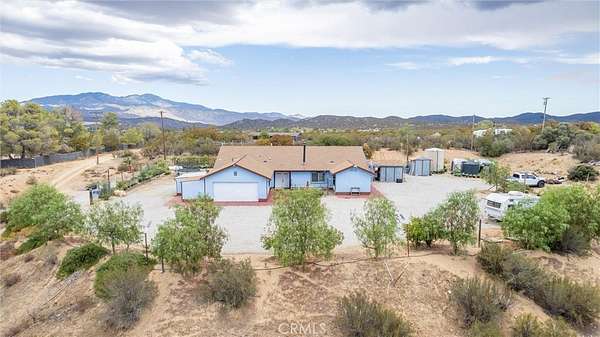 5 Acres of Land with Home for Sale in Anza, California