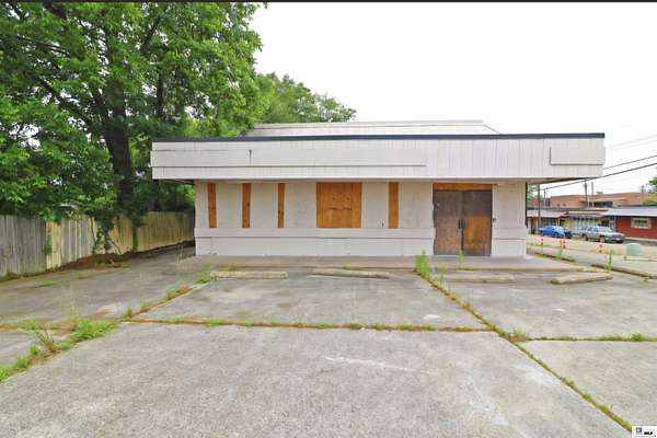0.22 Acres of Mixed-Use Land for Sale in Bastrop, Louisiana