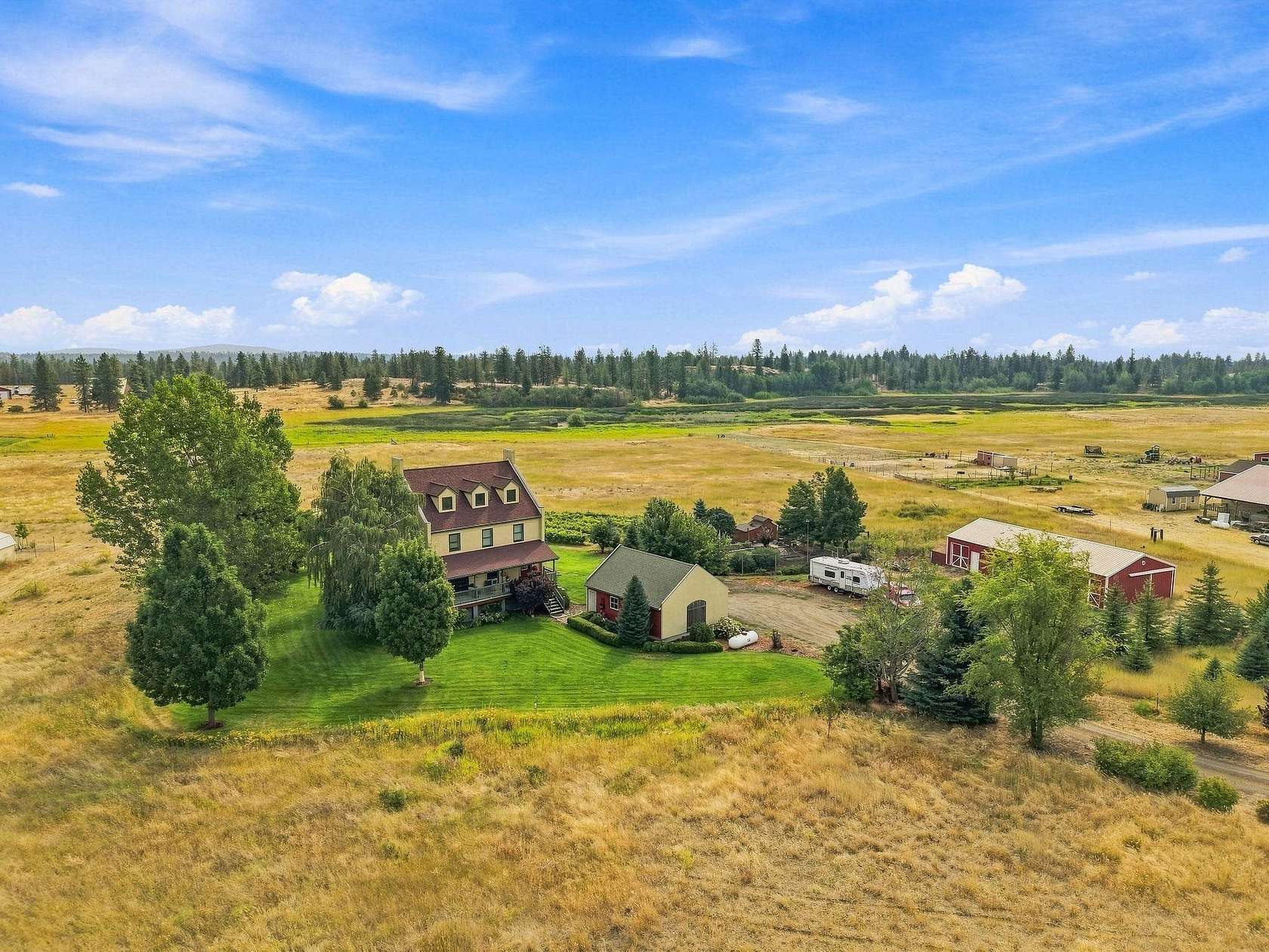 10 Acres of Land with Home for Sale in Reardan, Washington