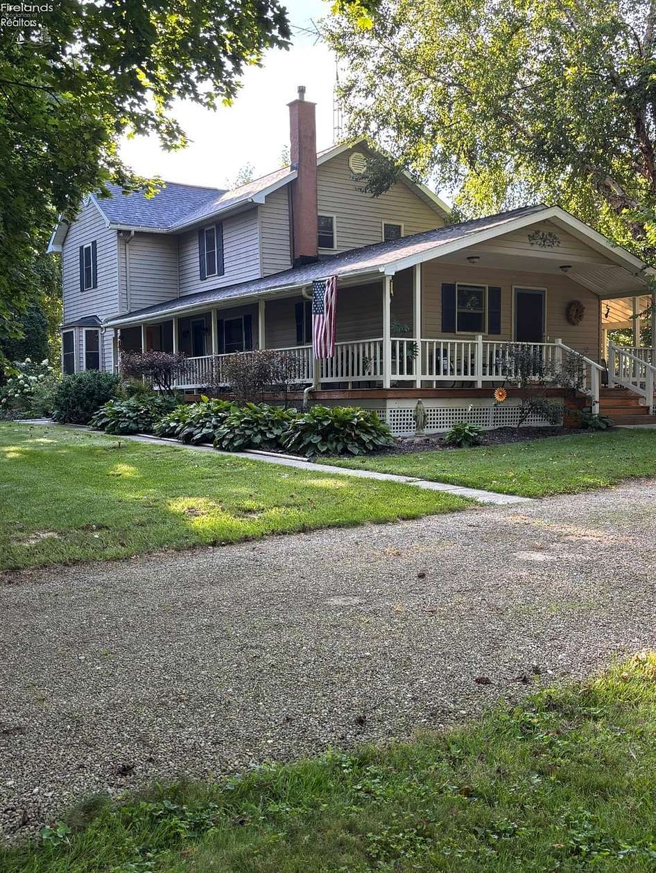 2 Acres of Land with Home for Sale in Sycamore, Ohio