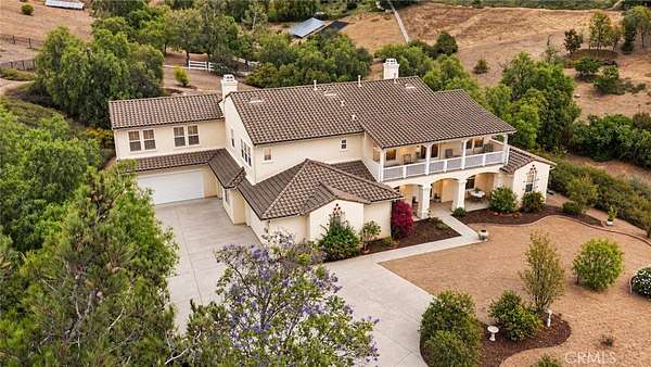 2 Acres of Land with Home for Sale in Fallbrook, California