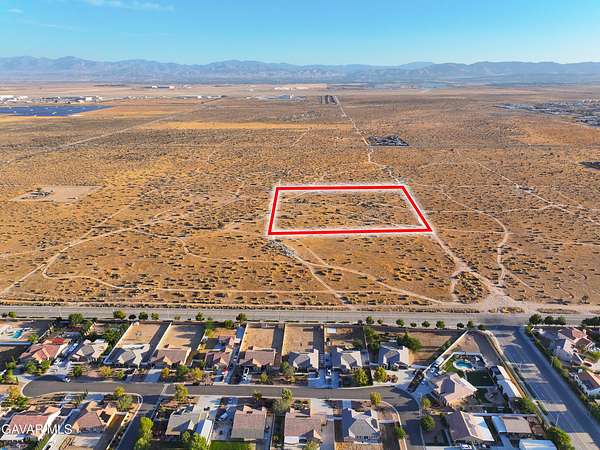 10.1 Acres of Land for Sale in Lancaster, California