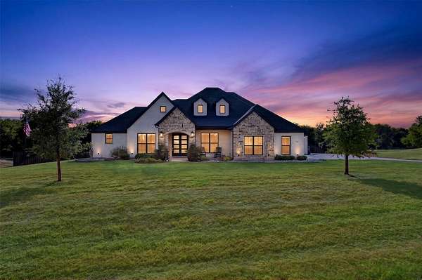 1.57 Acres of Land with Home for Sale in Waxahachie, Texas