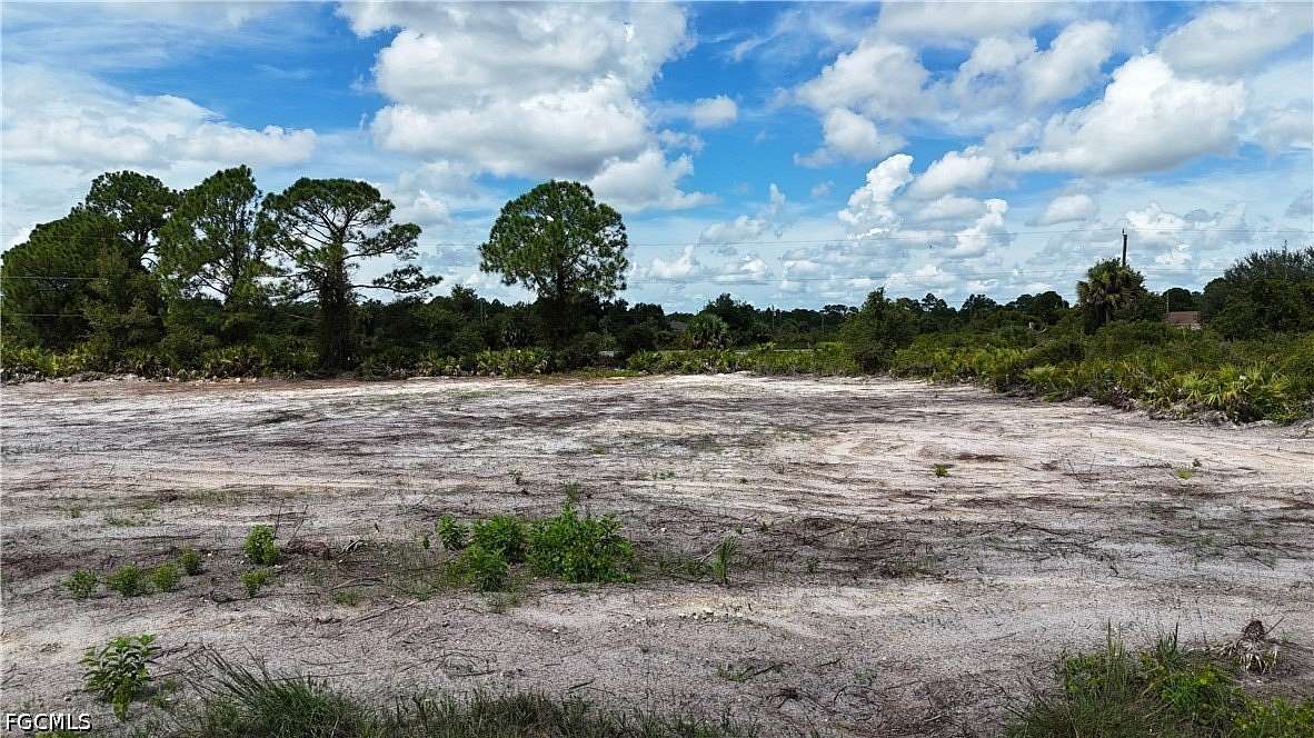 0.5 Acres of Residential Land for Sale in Lehigh Acres, Florida