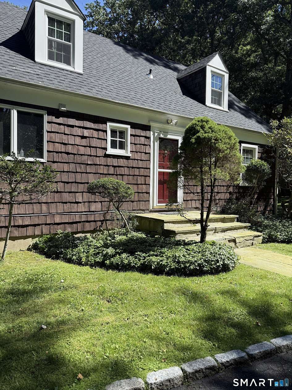 1.62 Acres of Land with Home for Sale in Stamford, Connecticut