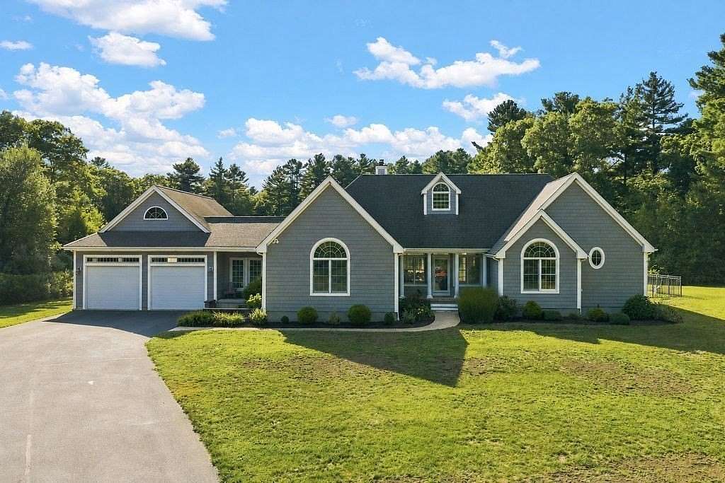 14 Acres of Land with Home for Sale in Rehoboth, Massachusetts