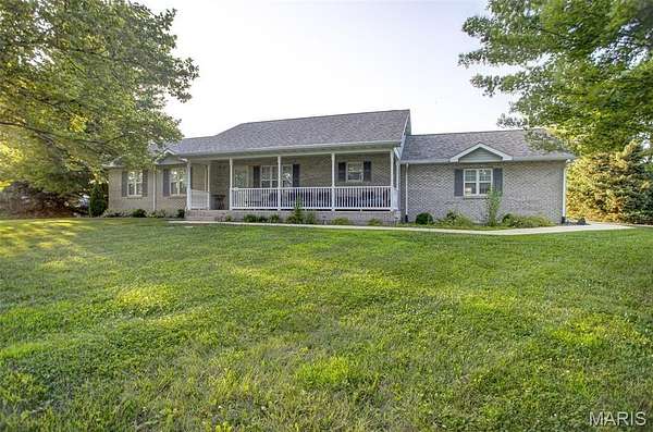 2 Acres of Land with Home for Sale in Moro, Illinois