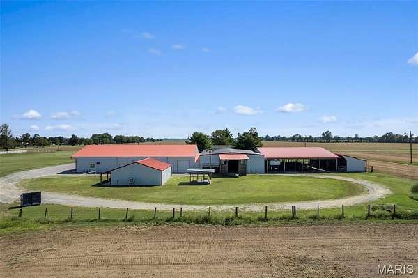 4 Acres of Land with Home for Sale in East Prairie, Missouri