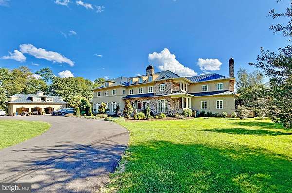 31.5 Acres of Agricultural Land with Home for Sale in Middleburg, Virginia