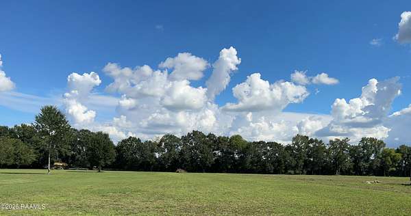 1.85 Acres of Residential Land for Sale in Arnaudville, Louisiana