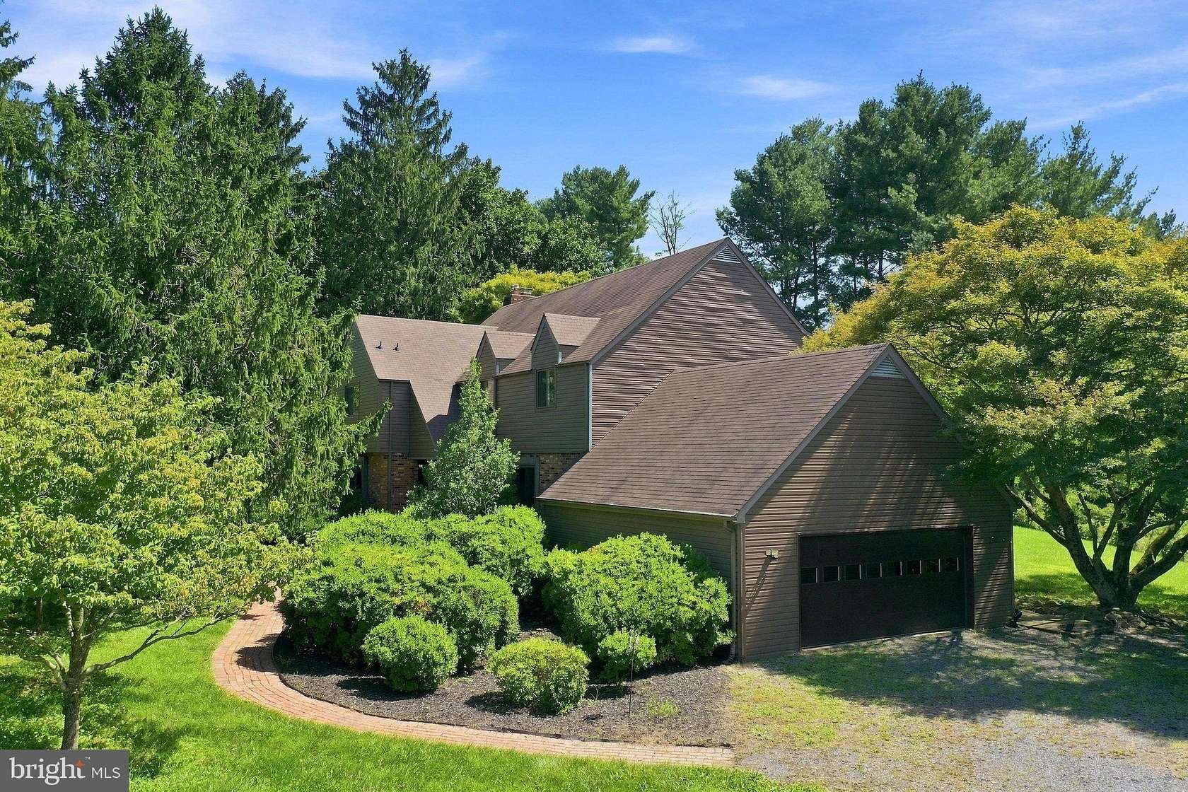 5.16 Acres of Land with Home for Sale in Linden, Virginia