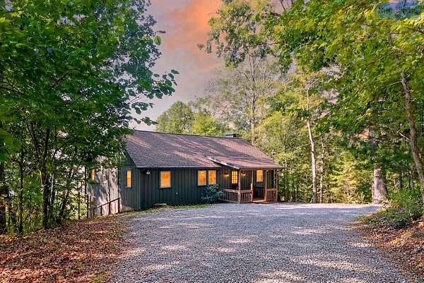 2.39 Acres of Land with Home for Sale in Sparta, Tennessee