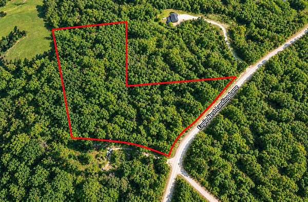 8.86 Acres of Residential Land for Sale in Bath Springs, Tennessee