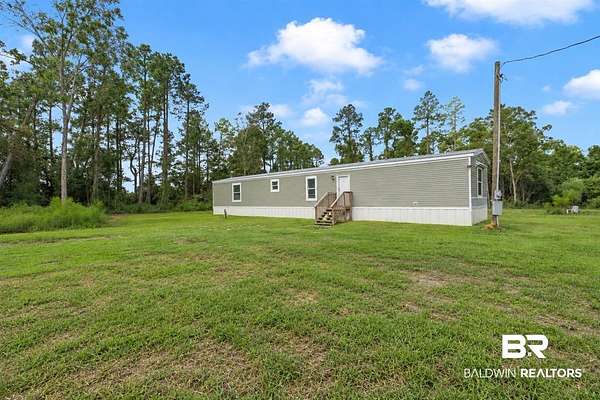 4 Acres of Land with Home for Sale in Elberta, Alabama