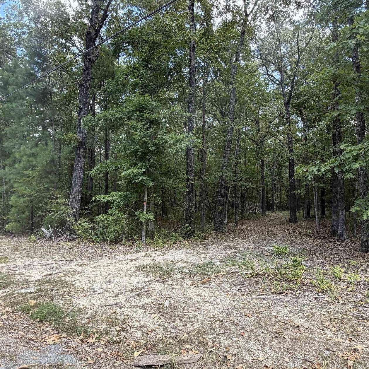 6 Acres of Residential Land for Sale in Sheridan, Arkansas
