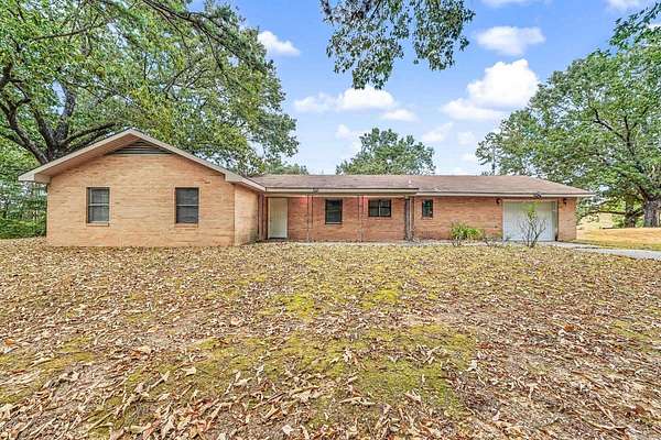 9 Acres of Land with Home for Sale in Gillham, Arkansas