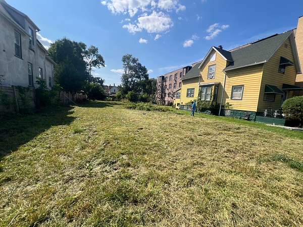0.19 Acres of Land for Sale in Chicago, Illinois