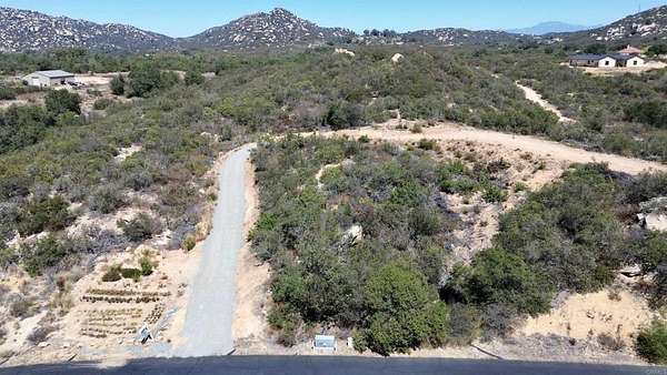 10 Acres of Land for Sale in Fallbrook, California