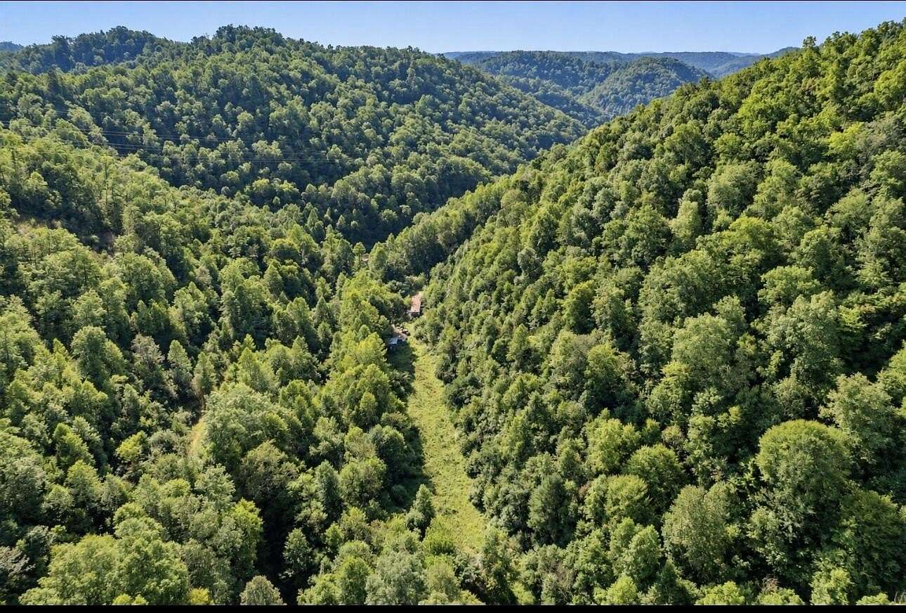 125 Acres of Recreational & Residential Land for Sale in Inez, Kentucky