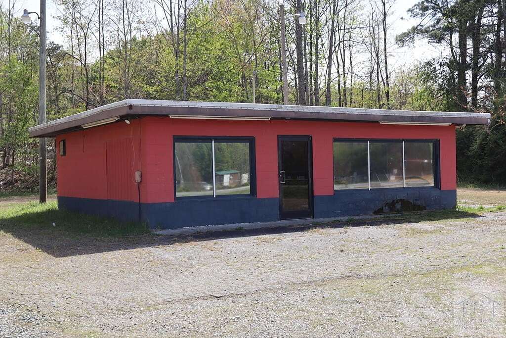 2 Acres of Improved Mixed-Use Land for Sale in Rocky Mount, Virginia