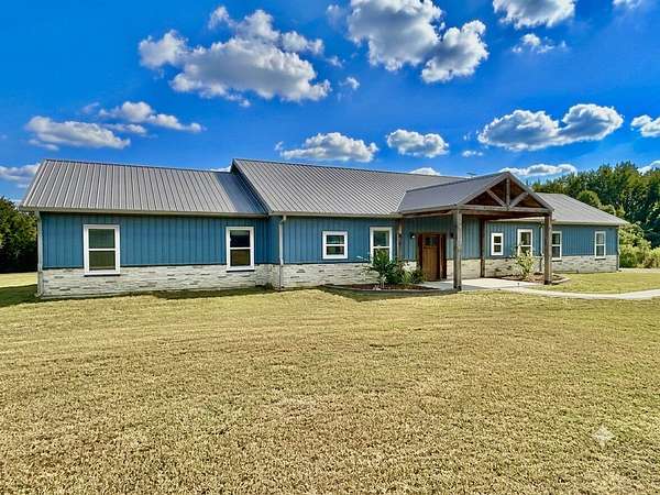 19.6 Acres of Land with Home for Sale in Humboldt, Kansas
