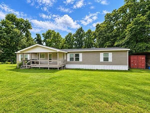 3.19 Acres of Land with Home for Sale in Manning, South Carolina