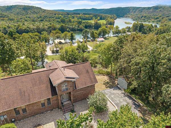 5.5 Acres of Land with Home for Sale in Norfork, Arkansas