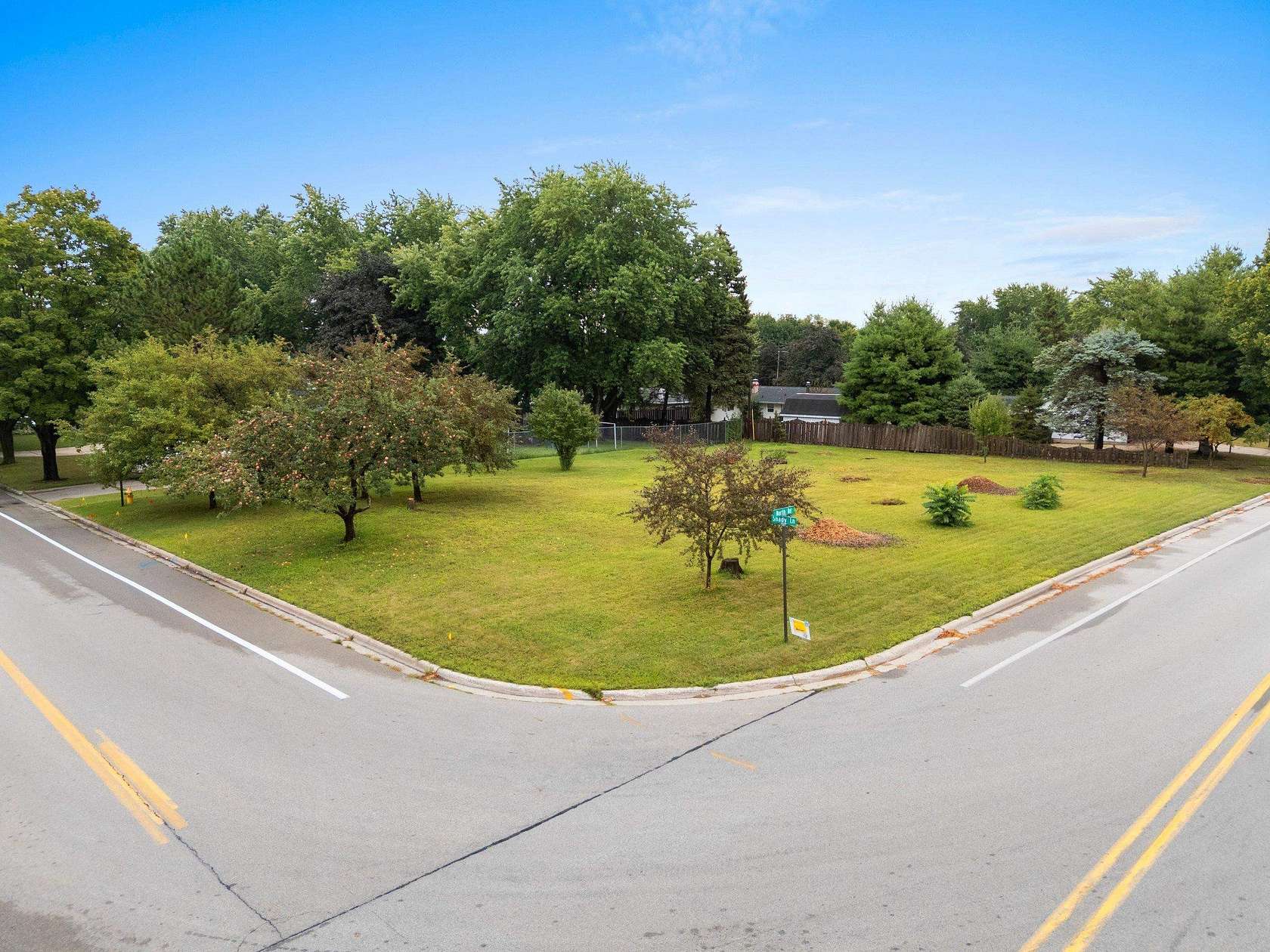 0.28 Acres of Residential Land for Sale in Green Bay, Wisconsin