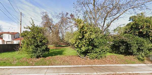 0.22 Acres of Residential Land for Sale in Fresno, California