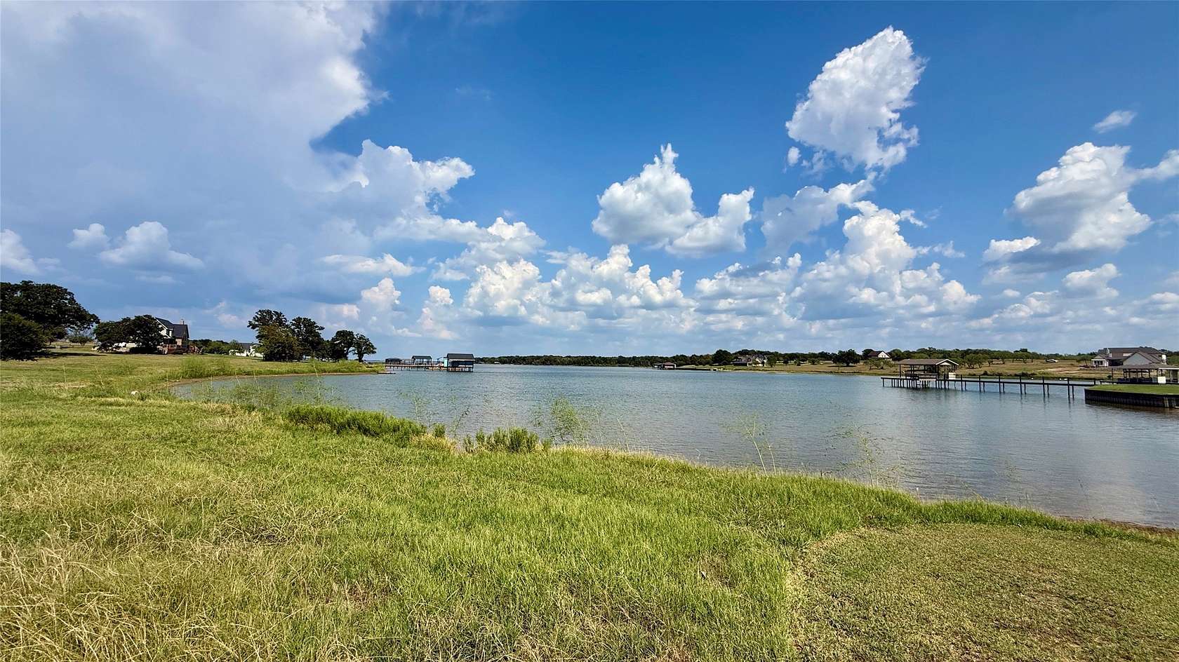 2 Acres of Residential Land for Sale in Streetman, Texas