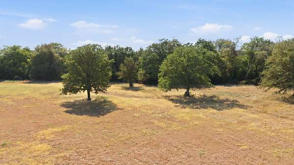 11 Acres of Land for Sale in Kopperl, Texas