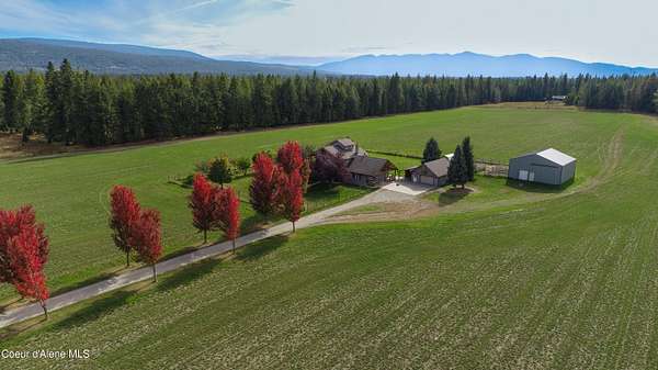21.2 Acres of Agricultural Land with Home for Sale in Bonners Ferry, Idaho