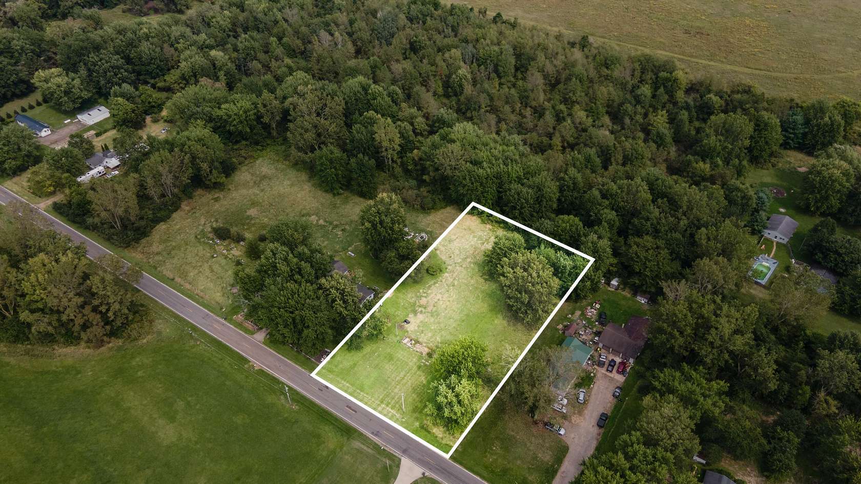 1.1 Acres of Residential Land for Sale in Watervliet, Michigan