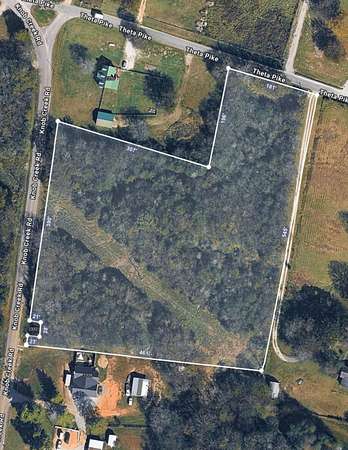 5.6 Acres of Land for Sale in Columbia, Tennessee